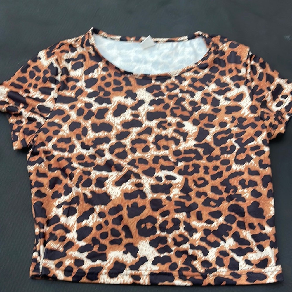 Cheetah print crop top